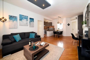 Гостиница Corner Apartment  Загреб